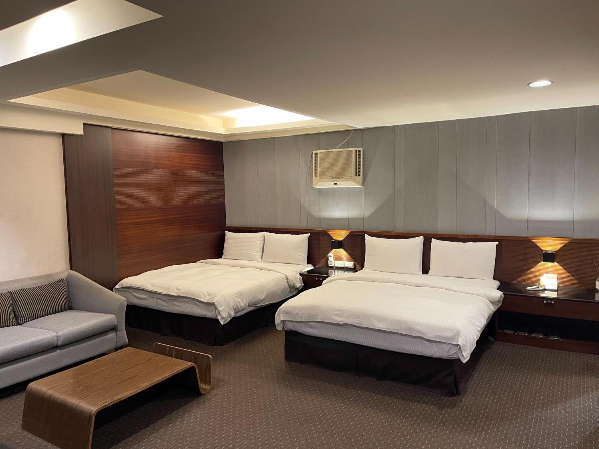 Sun Sweet Hotel Luodong Exterior photo