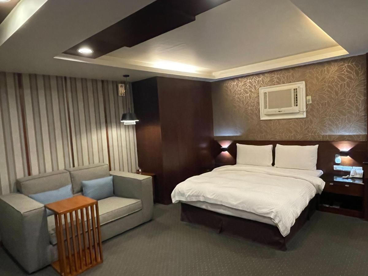 Sun Sweet Hotel Luodong Exterior photo