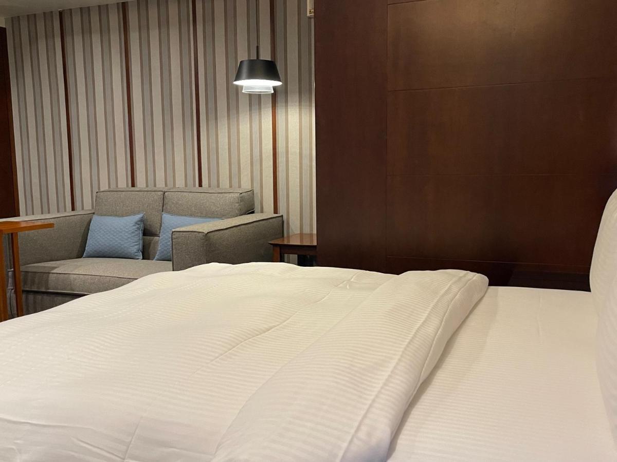 Sun Sweet Hotel Luodong Exterior photo