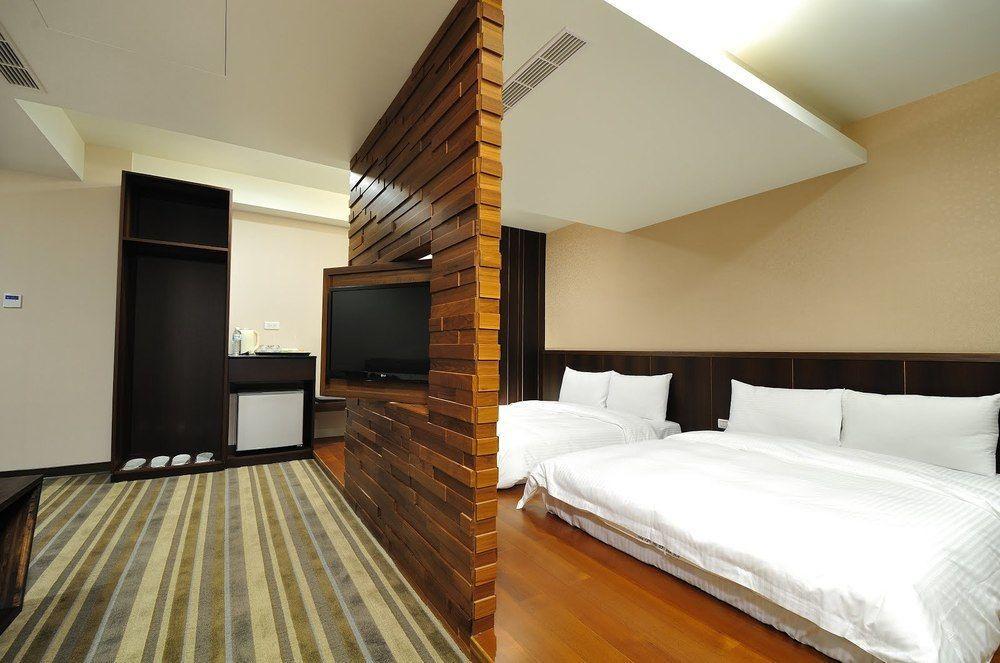 Sun Sweet Hotel Luodong Exterior photo